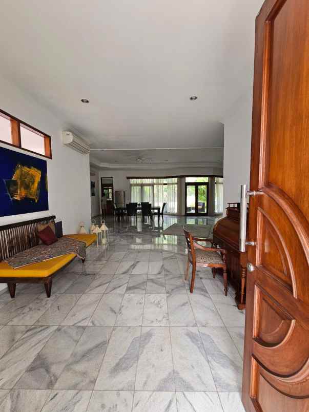 disewakan rumah pejaten barat 1 komplek