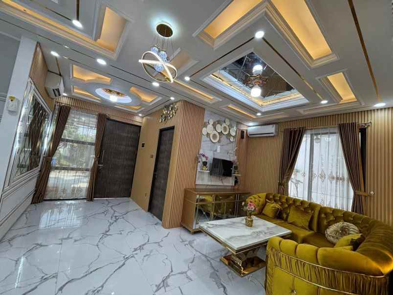 disewakan rumah perum emerald land