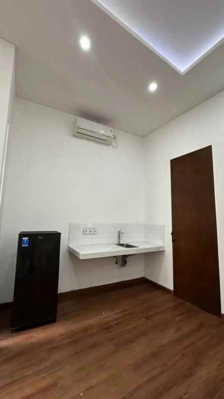 disewakan rumah pesanggrahan permai