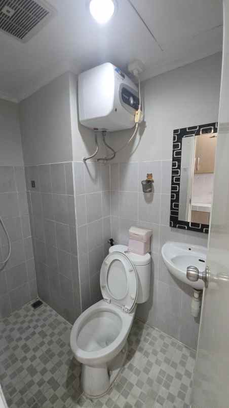 disewakan rumah puncak kertajaya tower b