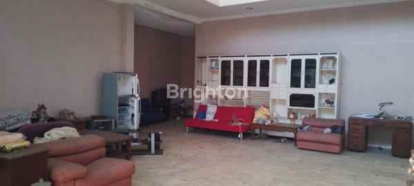 disewakan rumah raya dharmahusada indah