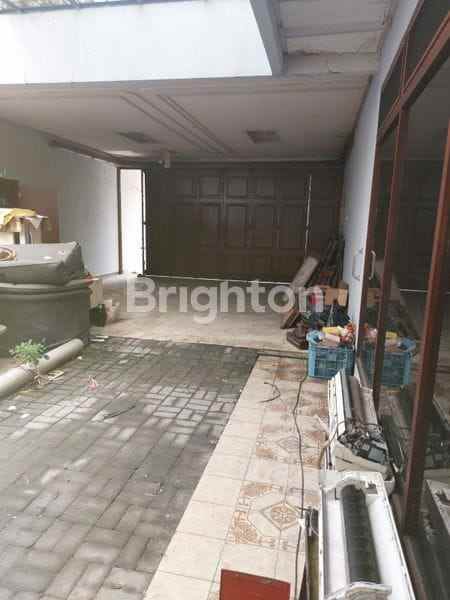 disewakan rumah raya dharmahusada indah