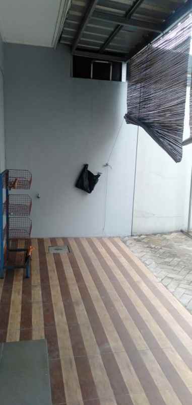 disewakan rumah suvarna sutera cluster bahana