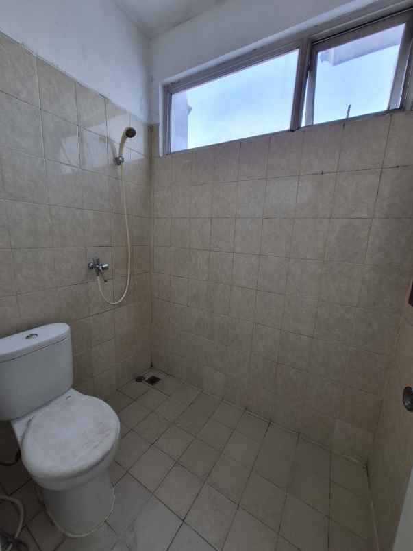 disewakan rumah talaga bestari cluster fluora