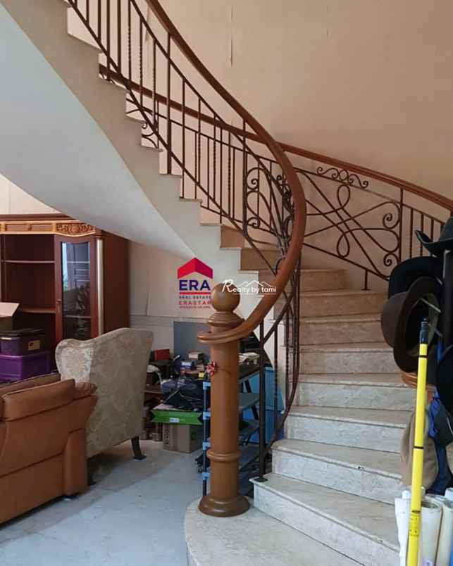 for sale rumah di pondok indah jakarta selatan