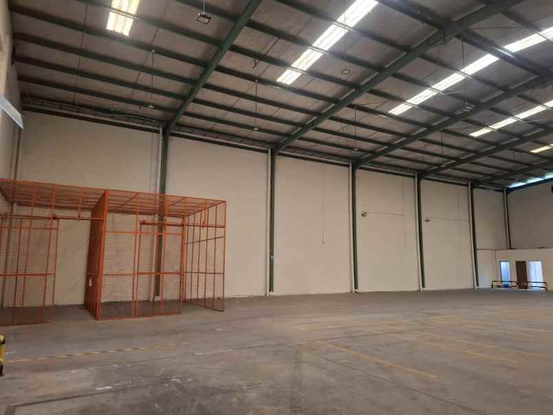 gudang siap pakai dijual di deltamas cikarang pusat