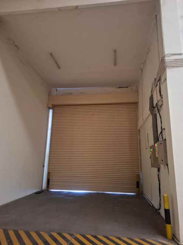 gudang siap pakai dijual di deltamas cikarang pusat