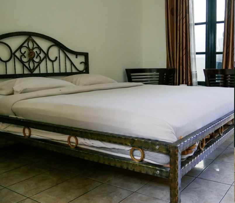 hotel berbintang di bekasi barat