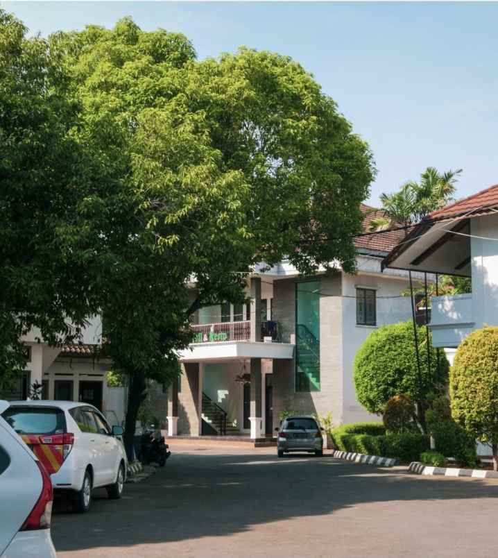 hotel berbintang di bekasi barat