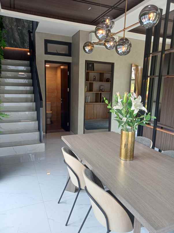 hunian eksklusif premium sawangan