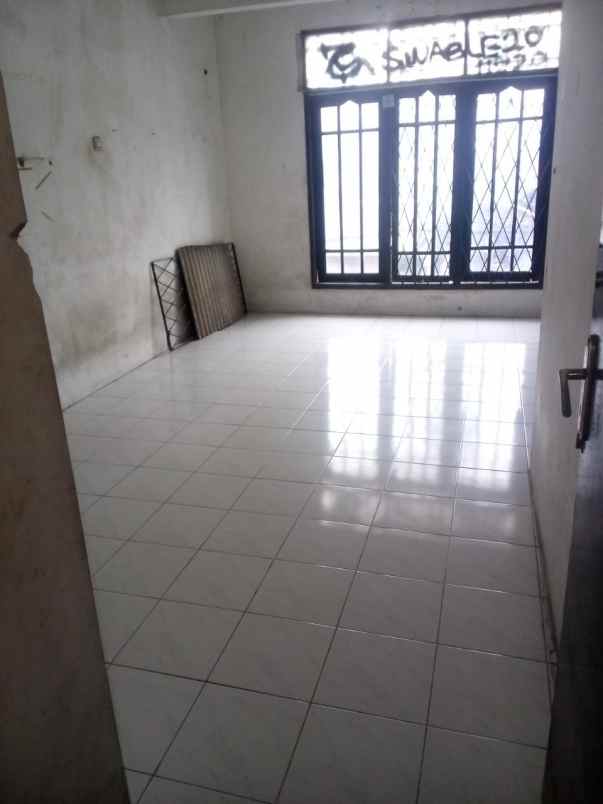 jual dan sewa rumah lama di kebon jeruk jakarta barat
