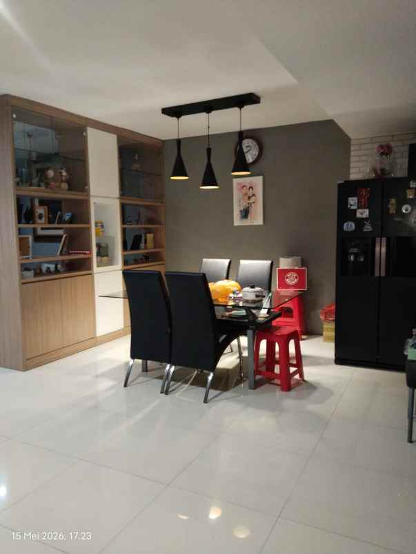 jual murah rumah graha family surabaya barat