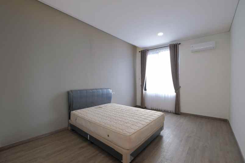 jual rumah baru modernland tangerang