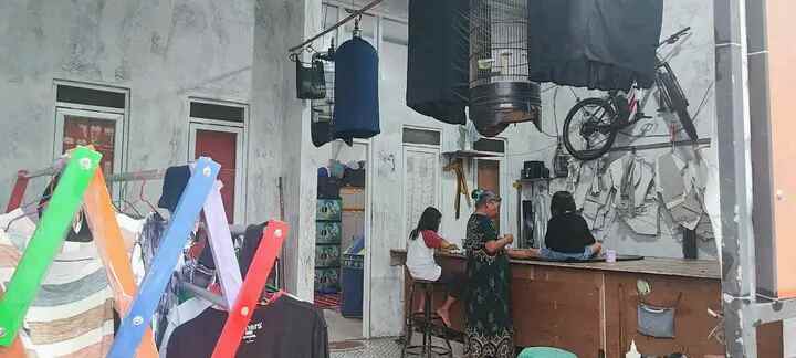 jual rumah di komplek parahyangan galery kab bandung