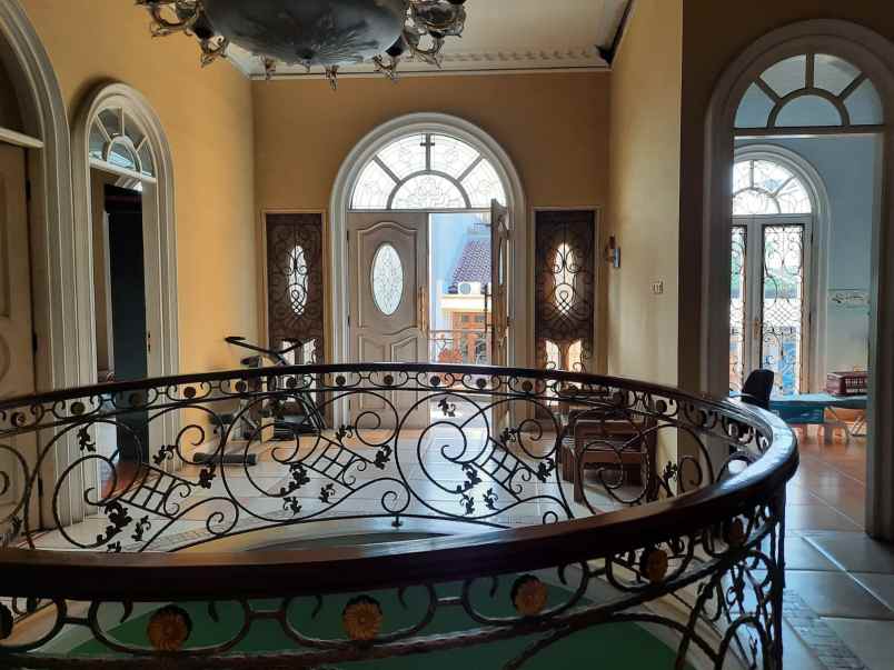 jual rumah mewah ratu melati duri kepa jak bar