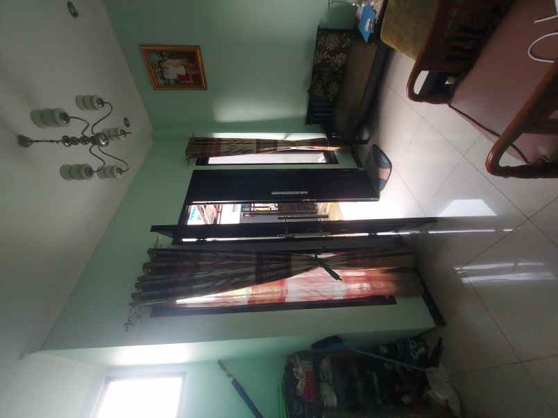 over rumah hook lt 165 bojong gede bogor