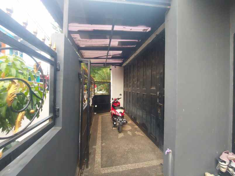 over rumah hook lt 165 bojong gede bogor