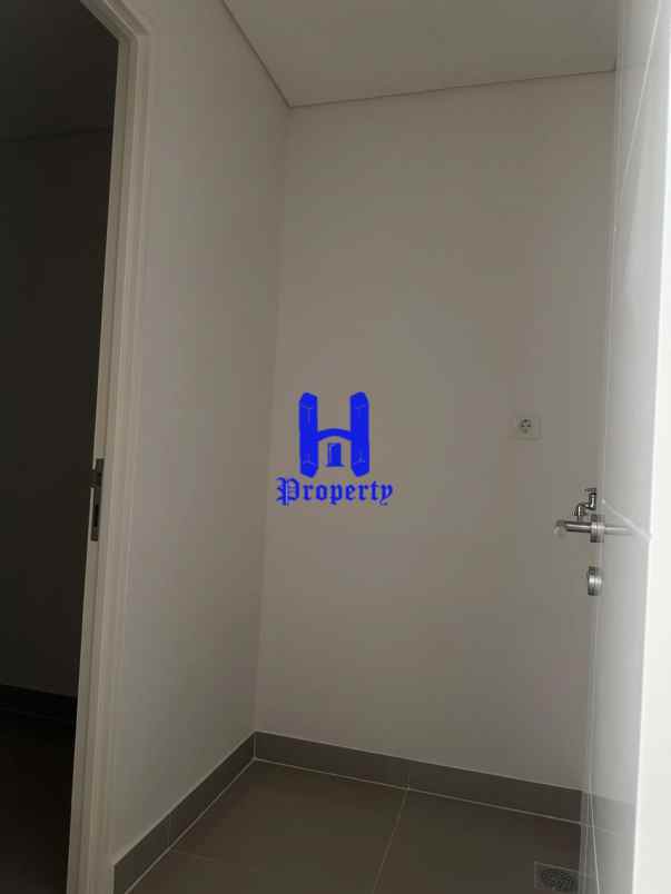 premium apartemen podomoro city deli tower empire