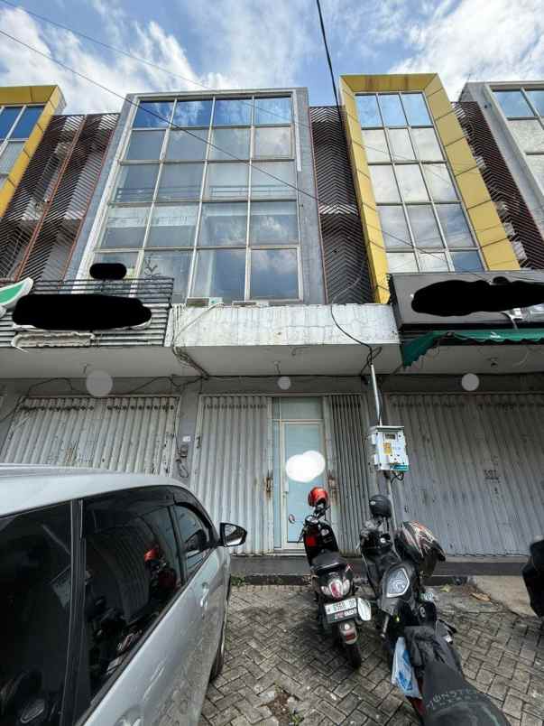 ruko dharmahusada strategis