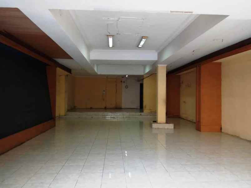 ruko disewakan jalan baliwerti bubutan surabaya pusat