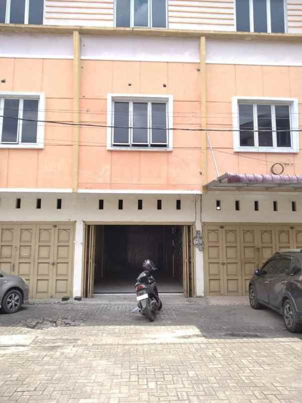 ruko komplek jamin ginting busines point