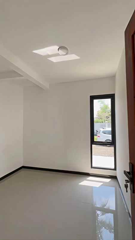 rumah 2 lantai 300 jutaan lokasi pakis malang
