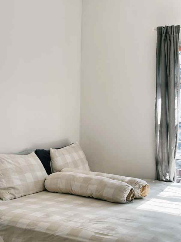 rumah 2 lantai di graha bintaro 1 mnt ke tol parigi