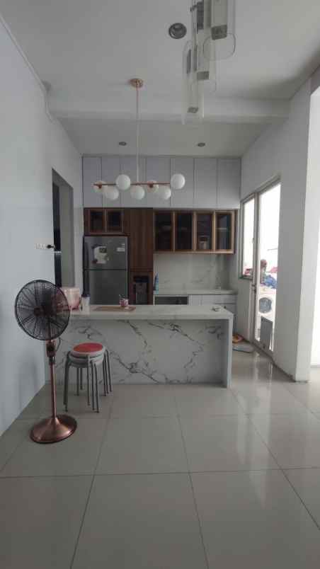 rumah addington royal residence minimalis siap huni