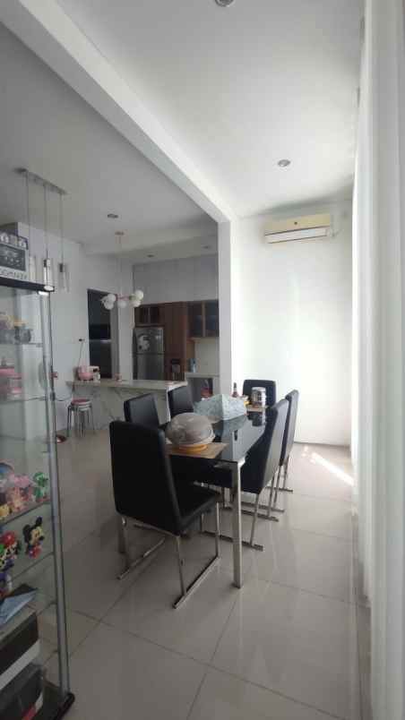 rumah addington royal residence minimalis siap huni