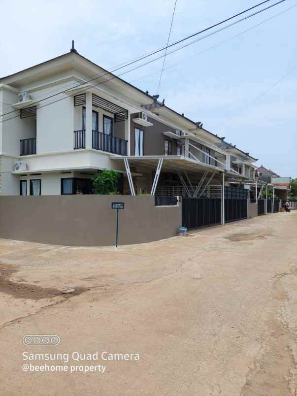 rumah aruna village jalan arco