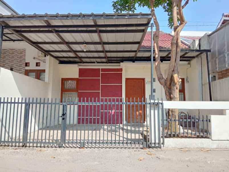 rumah bagus dan strategis dekat kampus ui depok