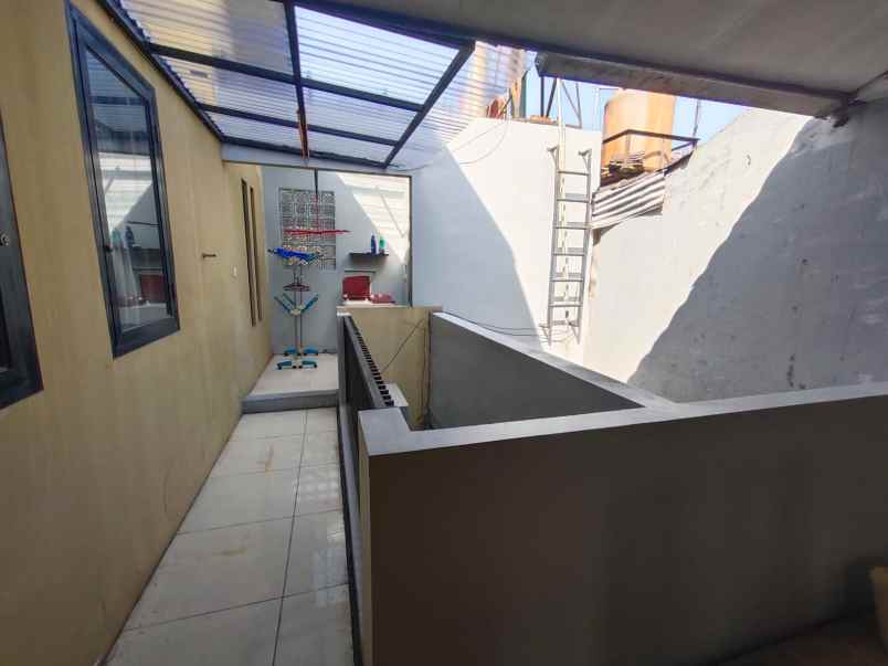 rumah bagus di puri permata arcamanik bandung