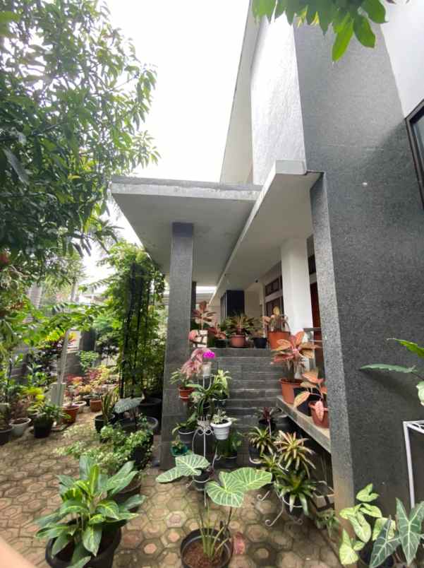 rumah bagus jl kinanti turangga bandung