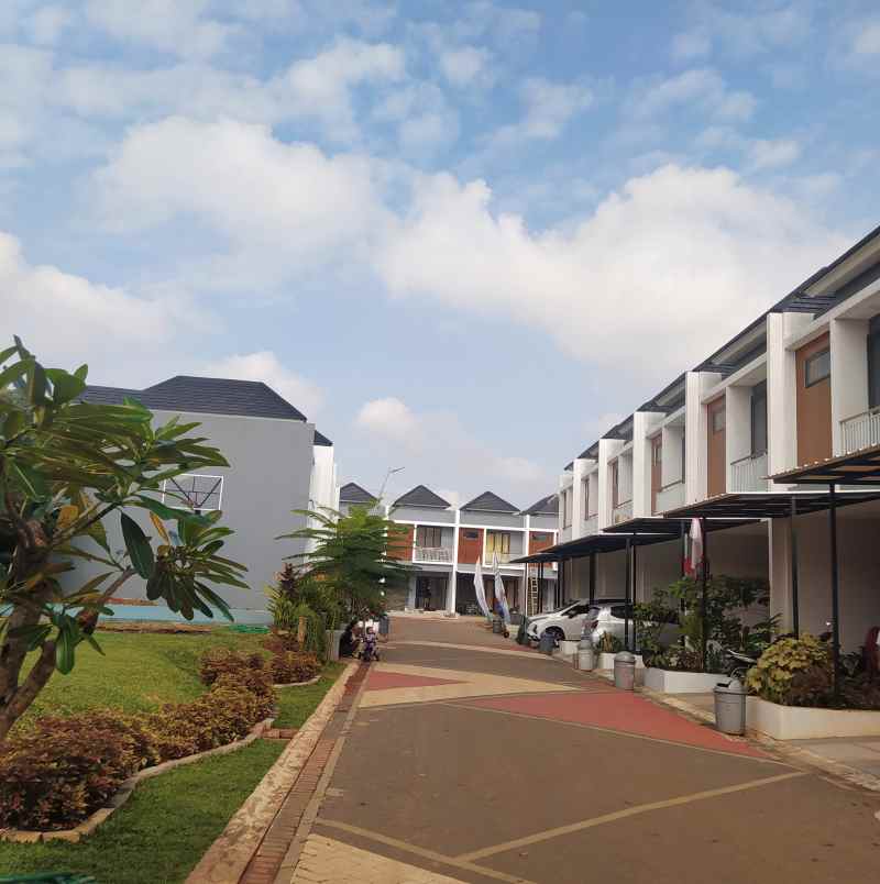 rumah baru 2 lantai cicilan 6 jutaan di pamulang