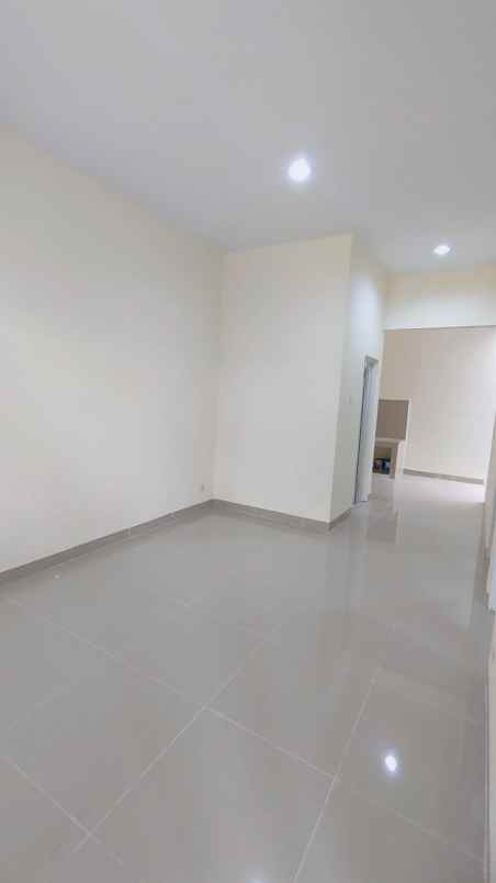 rumah baru harga murah di nusaloka bsd