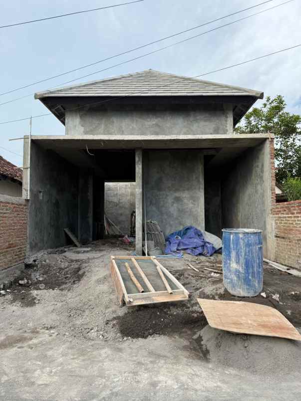 rumah baru modern dekat pasar godean sleman