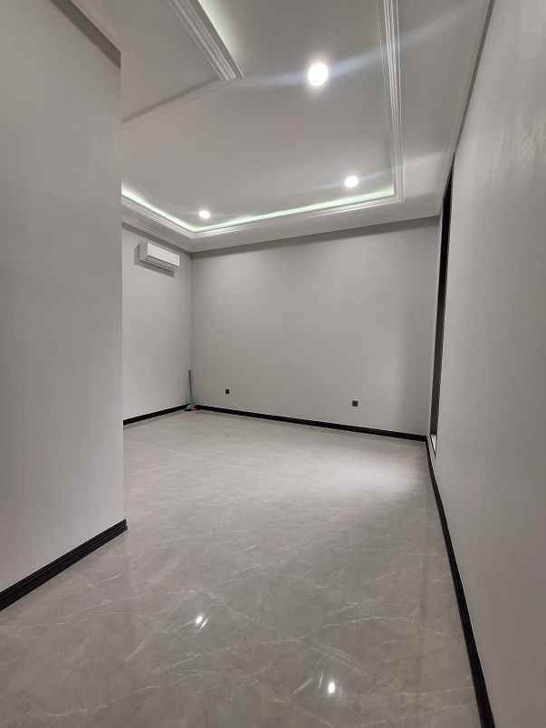 rumah baru siap huni di cempaka putih jakpus