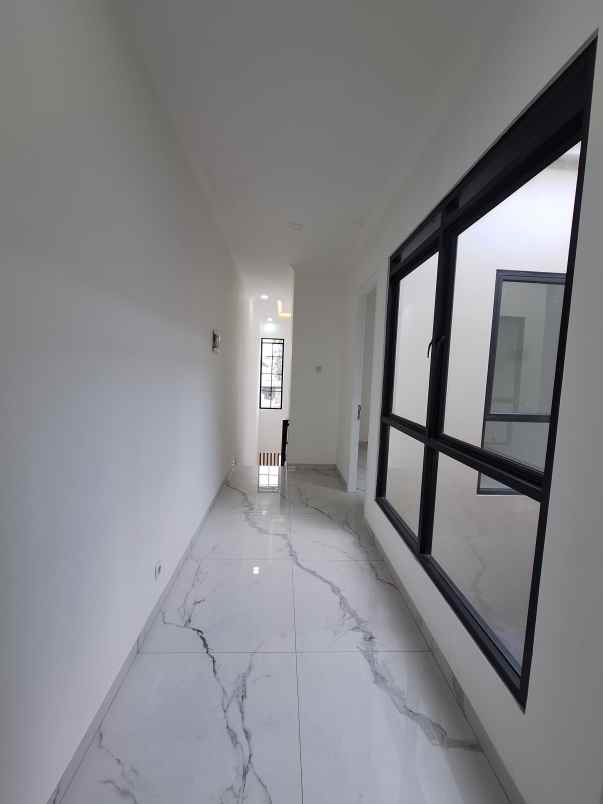 rumah baru siap huni di cempaka putih jakpus