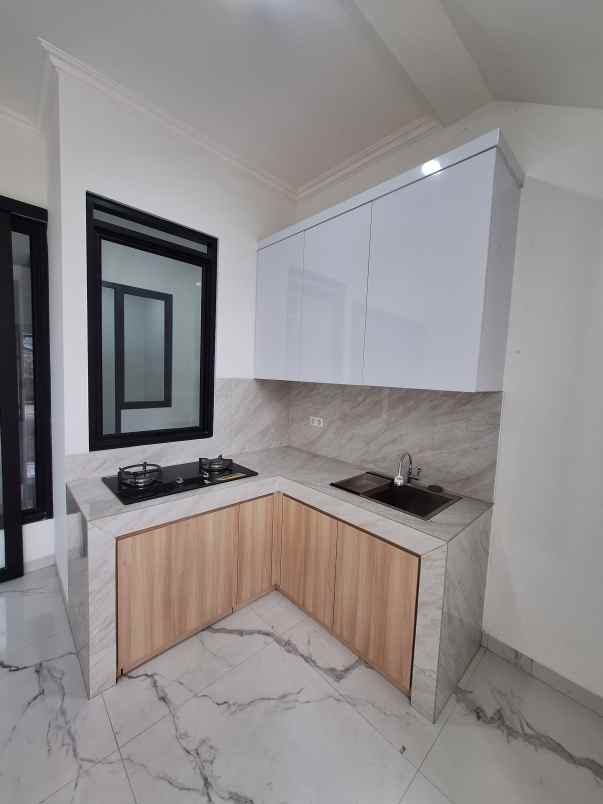 rumah baru siap huni di cempaka putih jakpus