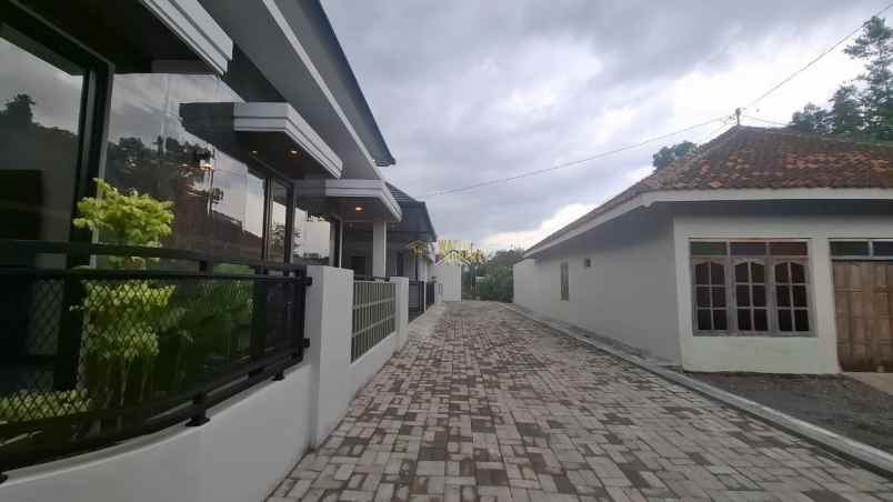 rumah baru siap huni di kawasan nyaman ngaglik sleman