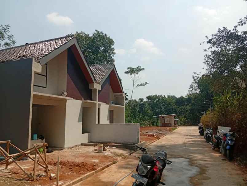 rumah baru siap huni shm ready dekat rs cepoko