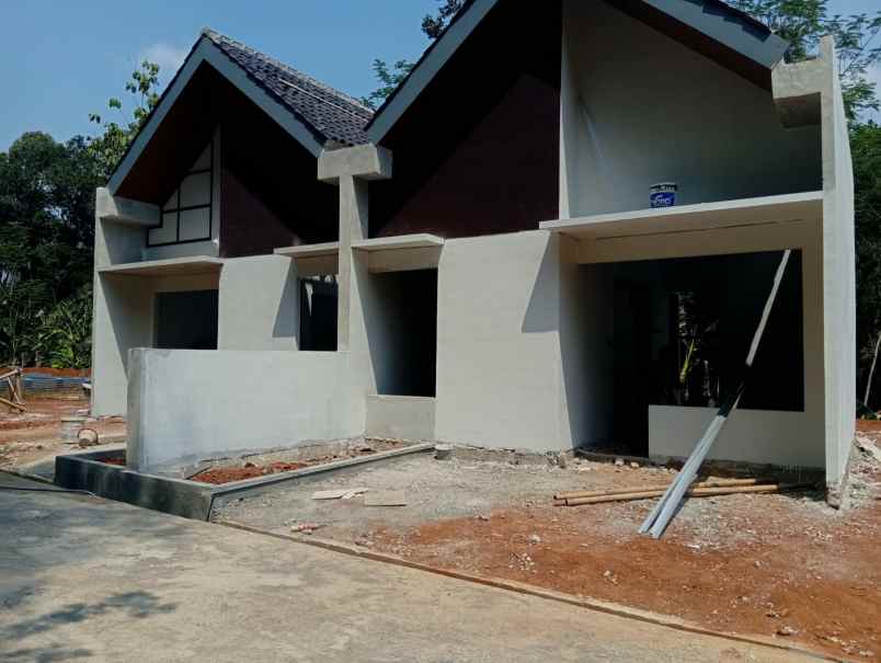rumah baru siap huni shm ready dekat rs cepoko