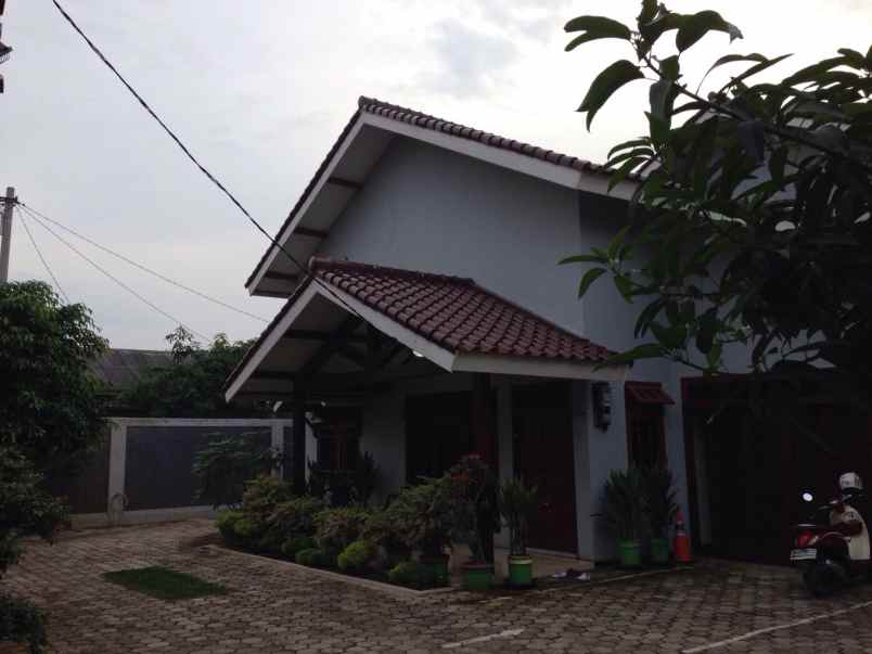 rumah besar murah strategis tanpa perantara