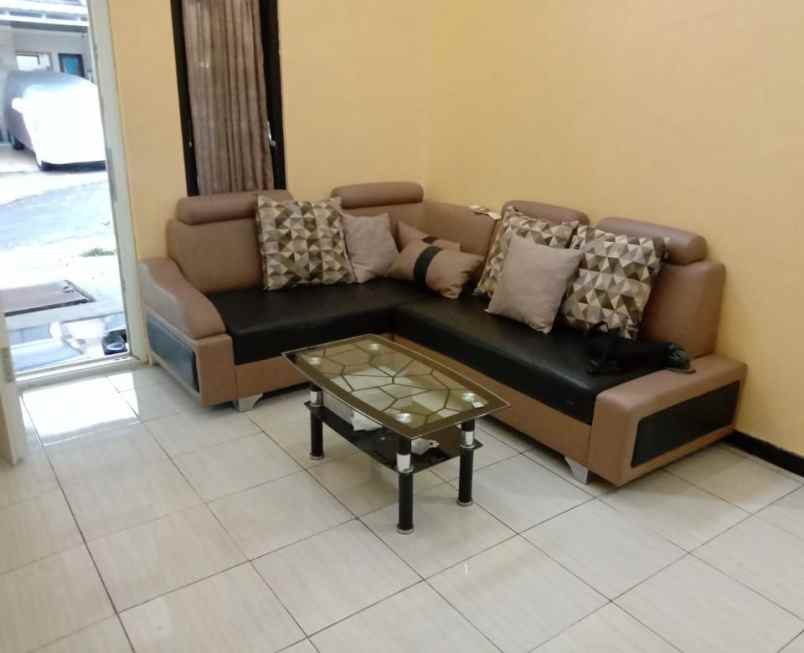 rumah bukit violan tembalang semarang