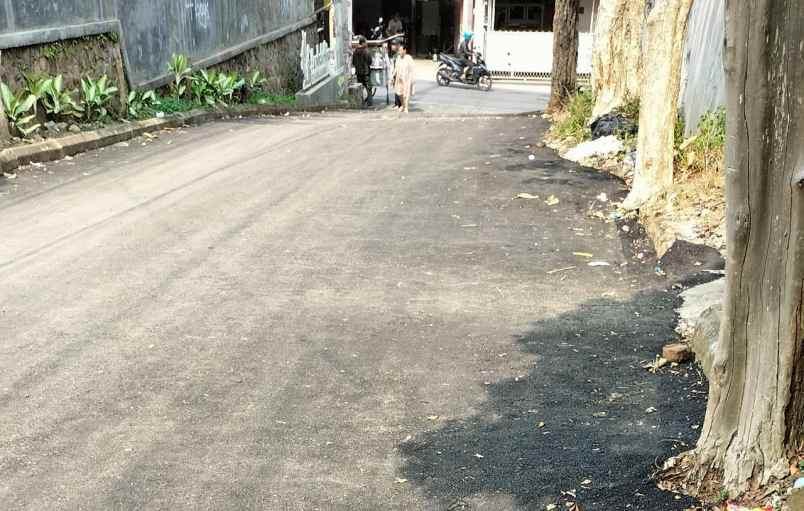 rumah cantik di kawasan cihanjuang sariwangi bandung