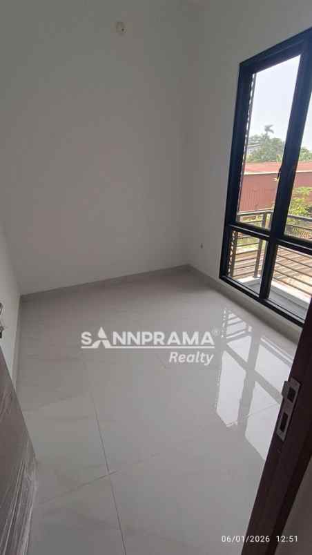 rumah cluster siap huni dekat kampus ui depok