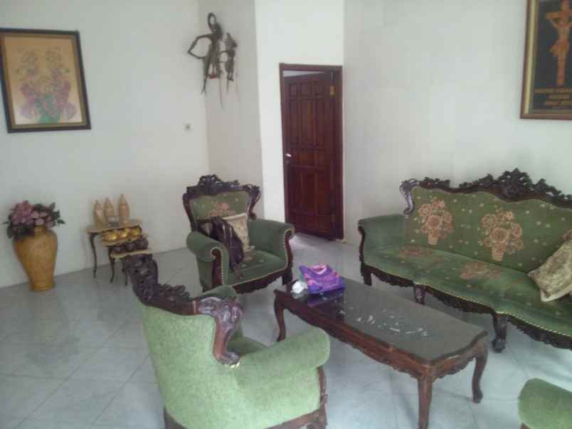 rumah daerah purut dekat kampus