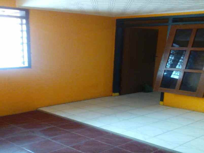 rumah daerah purut dekat kampus