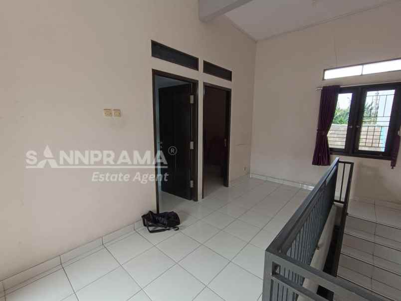 rumah dalam cluster permata depok regency