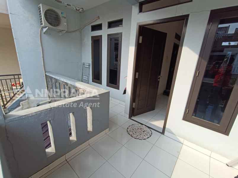 rumah dalam cluster permata depok regency